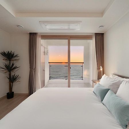 Urbanstay Sokcho Deungdae Beach Kültér fotó
